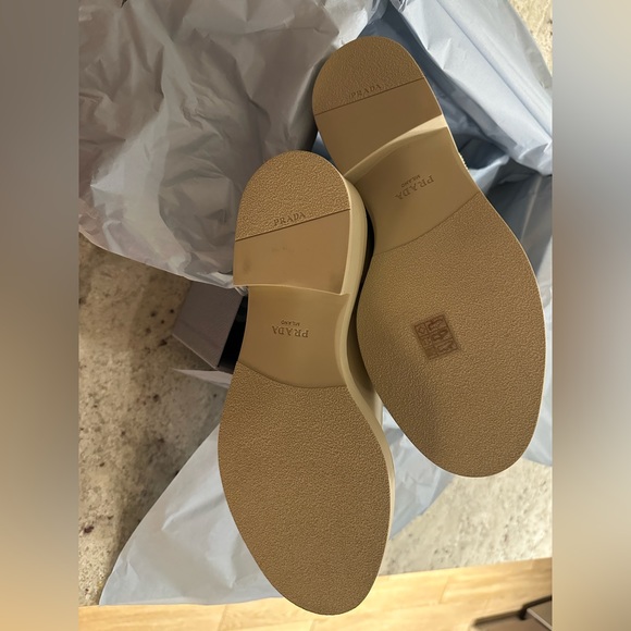 Prada Brushed-leather and Re-Nylon boots, size 39 beige - Picture 3 of 12